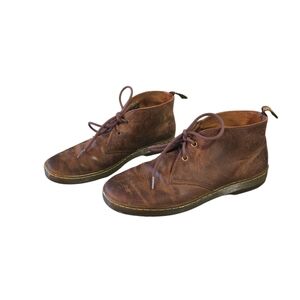 Dr. Martens Men’s Cabrilla Boots – Brown Distressed Leather – Size 11